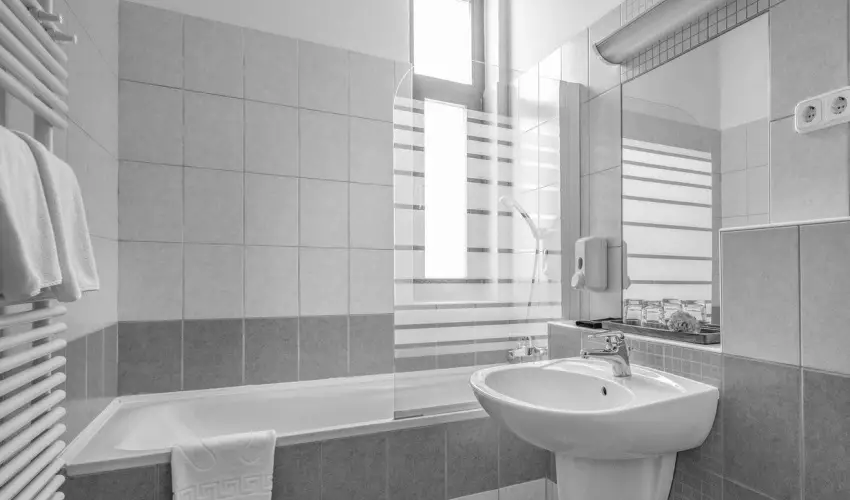 Hotel Anna Villa Balatonf�ldv�r - M�jus 1.