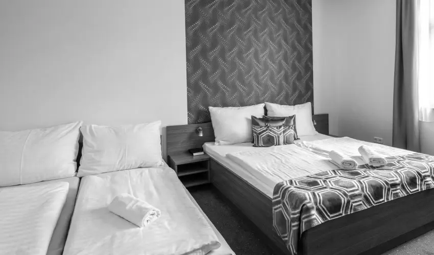 Hotel Anna Villa Balatonf�ldv�r - M�jus 1.