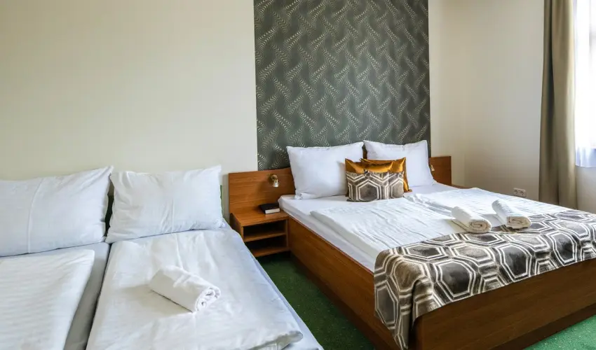 Hotel Anna Villa Balatonföldvár - Május 1.