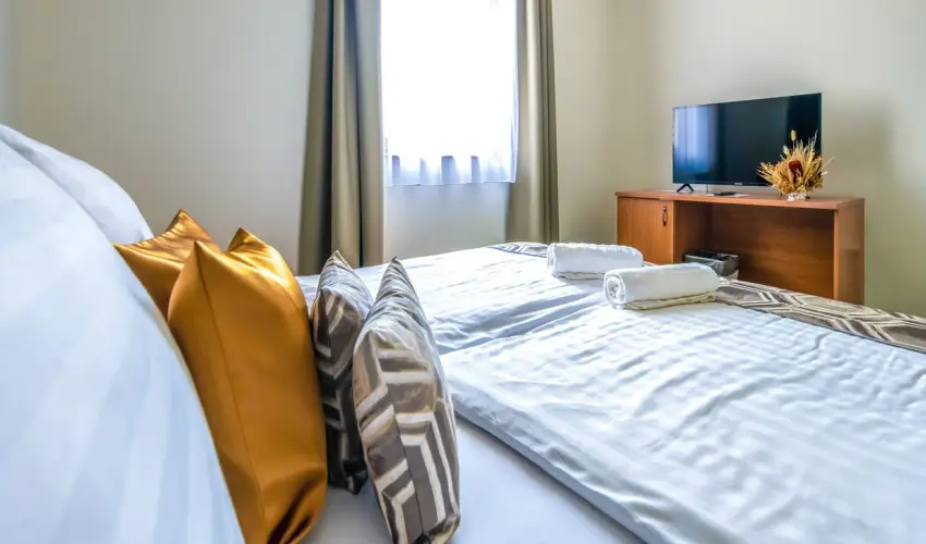 Hotel Anna Villa Balatonföldvár - Május 1.