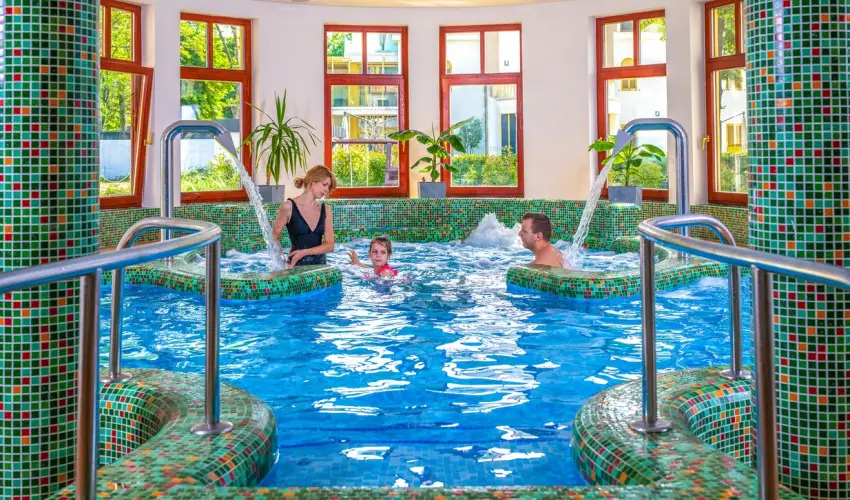 Hotel Anna Villa Balatonföldvár - Május 1.