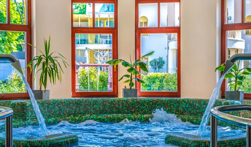 Hotel Anna Villa Balatonföldvár - Május 1.