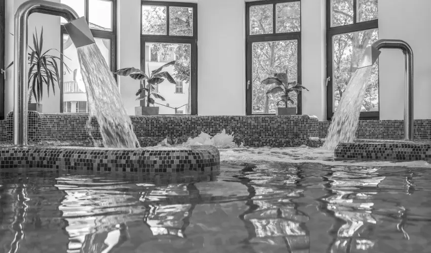 Hotel Anna Villa Balatonf�ldv�r - M�jus 1.