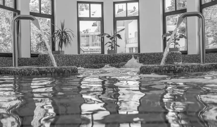 Hotel Anna Villa Balatonf�ldv�r - M�jus 1.