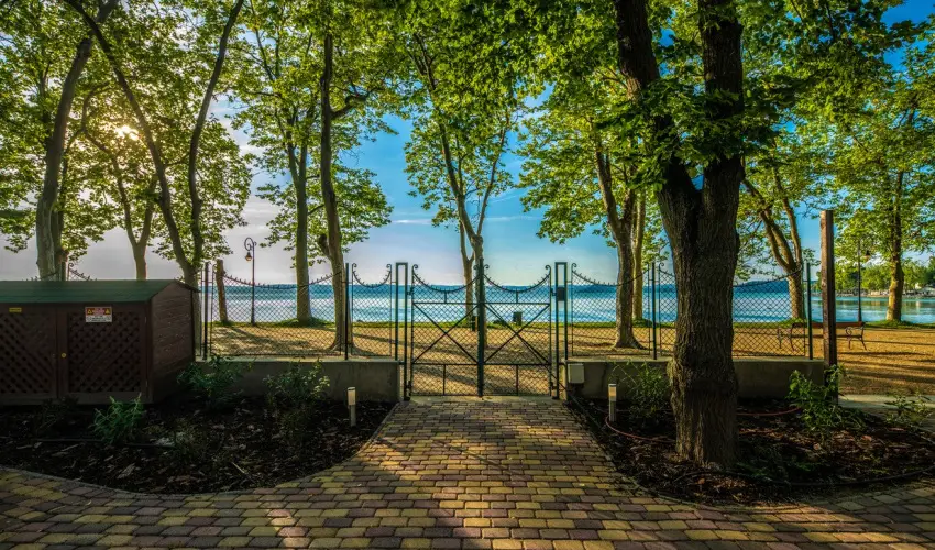 Hotel Anna Villa Balatonföldvár - Május 1.