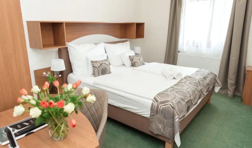 Hotel Anna Villa Balatonföldvár - Május 1.