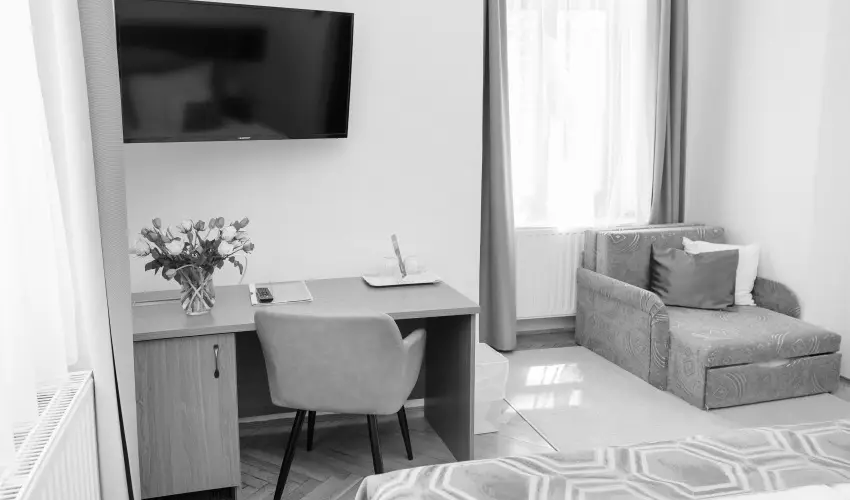 Hotel Anna Villa Balatonf�ldv�r - M�jus 1.