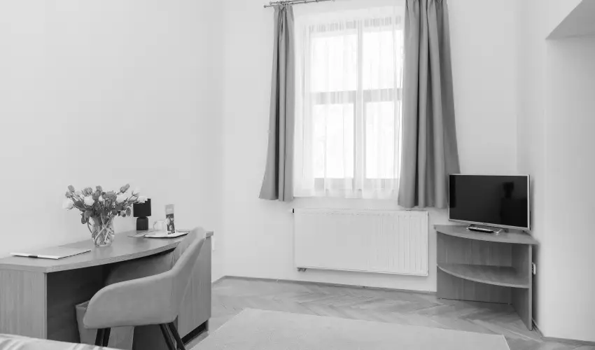 Hotel Anna Villa Balatonf�ldv�r - M�jus 1.