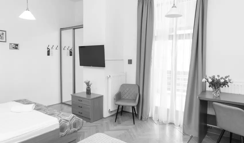 Hotel Anna Villa Balatonf�ldv�r - M�jus 1.