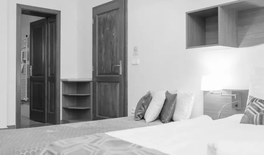 Hotel Anna Villa Balatonf�ldv�r - M�jus 1.