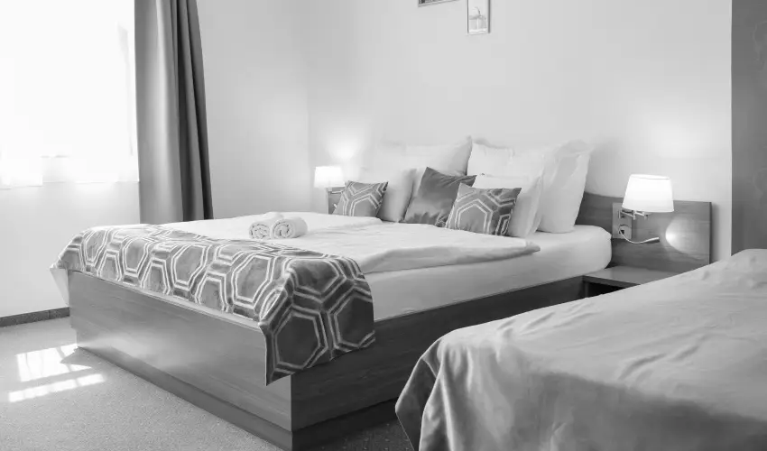 Hotel Anna Villa Balatonf�ldv�r - M�jus 1.