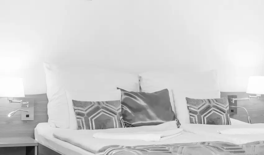 Hotel Anna Villa Balatonf�ldv�r - M�jus 1.