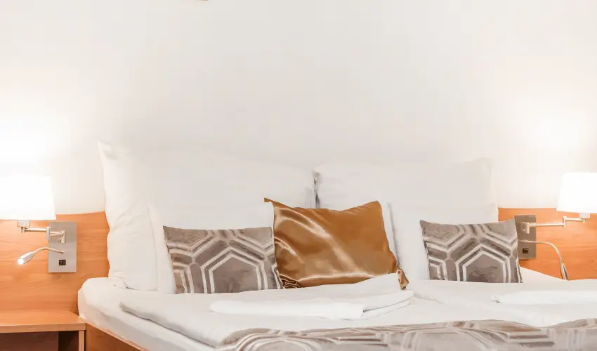 Hotel Anna Villa Balatonföldvár - Május 1.