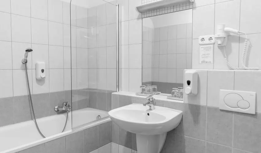 Hotel Anna Villa Balatonf�ldv�r - M�jus 1.