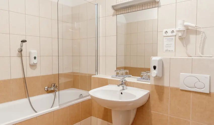 Hotel Anna Villa Balatonföldvár - Május 1.