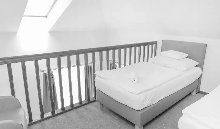 Hotel Anna Villa Balatonf�ldv�r - M�jus 1.