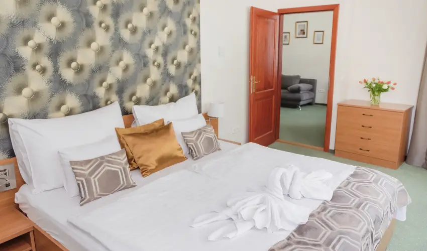 Hotel Anna Villa Balatonföldvár - Május 1.