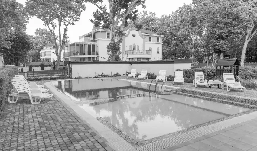 Hotel Anna Villa Balatonf�ldv�r - M�jus 1.