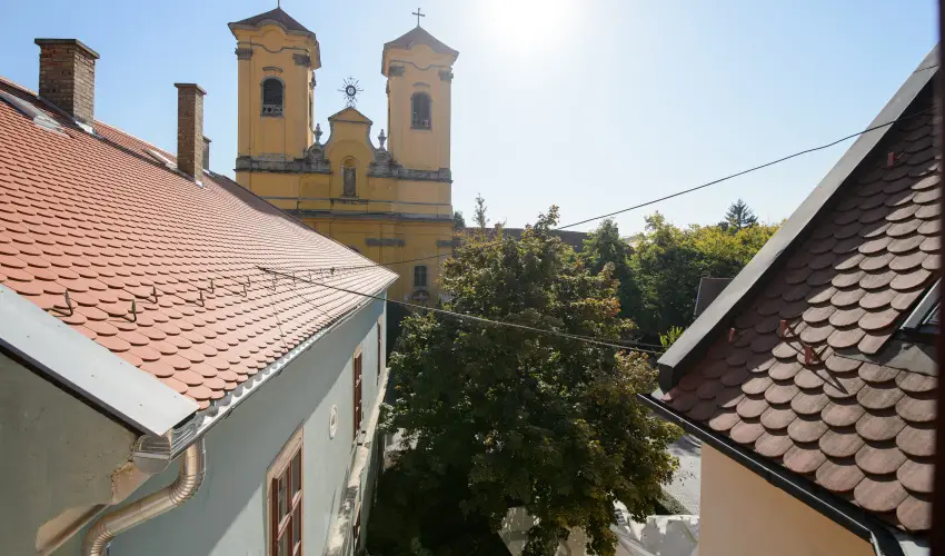 HR Apartmanház Eger - Május 1. (min. 3 éj)