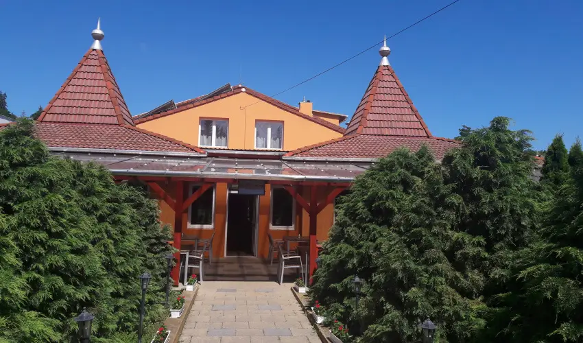 Hungria Panzi Miskolctapolca - Mjus 1.