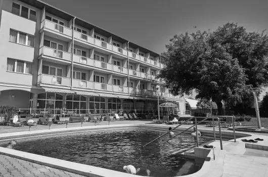 Hungarospa Thermal Hotel - M�jus 1. (min. 3 �j)
