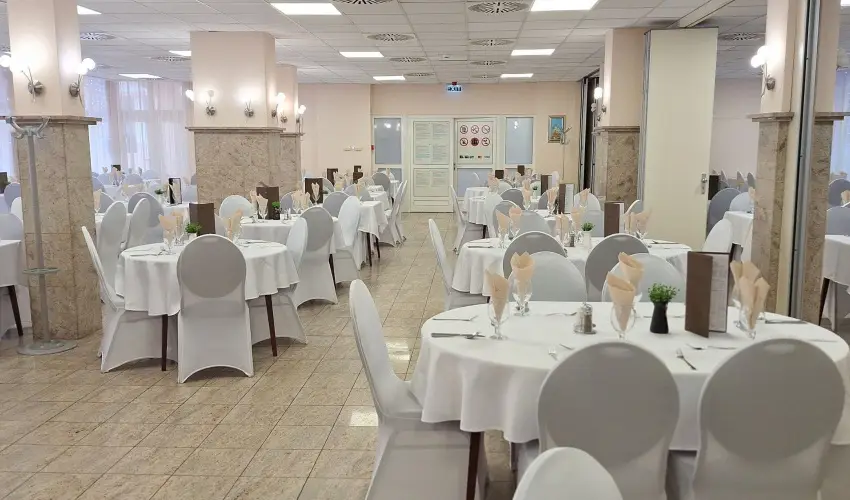 Hungarospa Thermal Hotel Hajdszoboszl - Mjus 1. (min. 2 j)