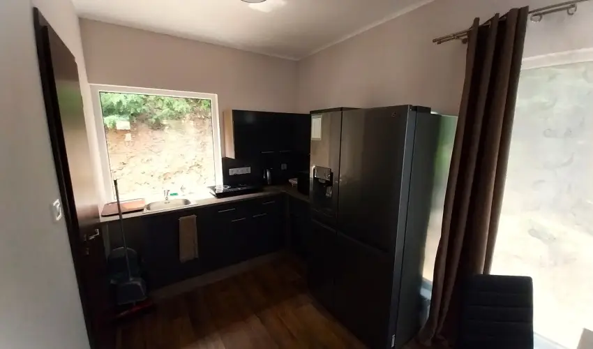 Hunor Vend�gh�z S�toralja�jhely - M�jus 1. (min. 2 �j)