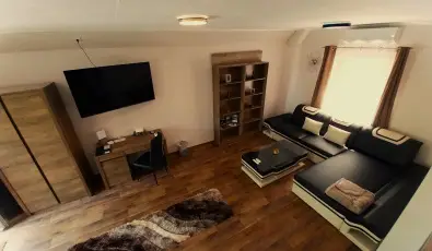 Hunor Vend�gh�z S�toralja�jhely