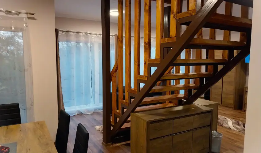 Hunor Vend�gh�z S�toralja�jhely - M�jus 1. (min. 2 �j)