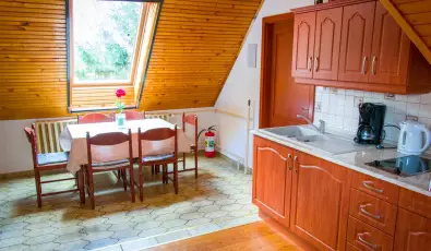 Huszr Vendghz rvnyes