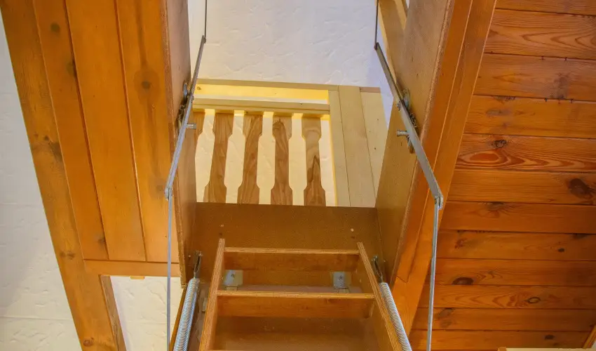 Huszár Vendégház Örvényes - Május 1.