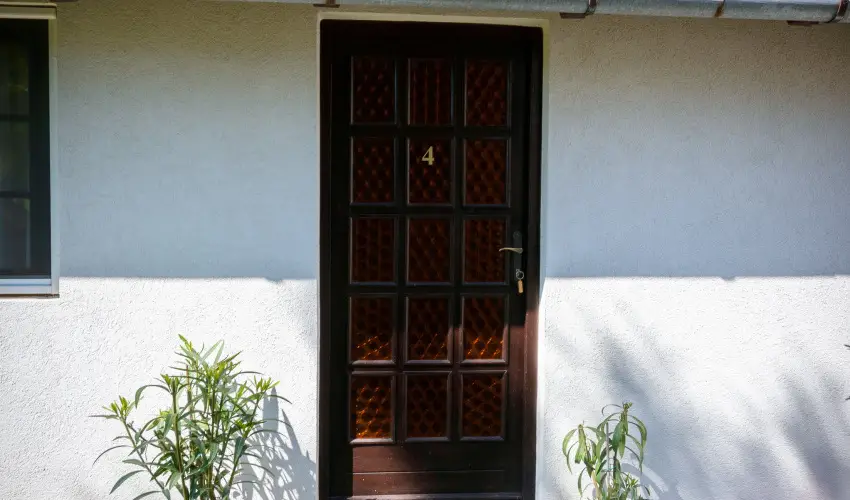 Huszár Vendégház Örvényes - Május 1.