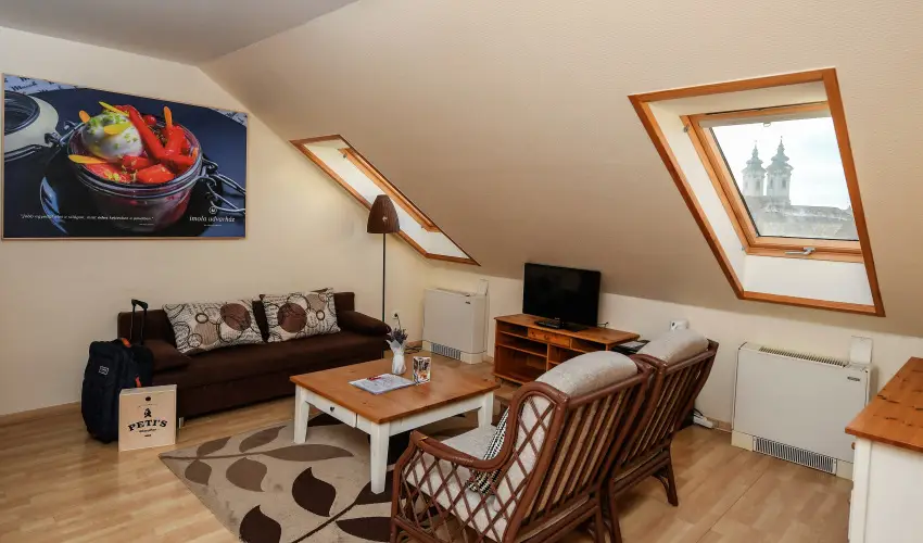 Imola Udvarhz Eger - Mjus 1. (min. 2 j)