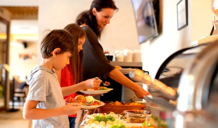 Hotel Imperial Gygyszll Kiskrs - Mjus 1.