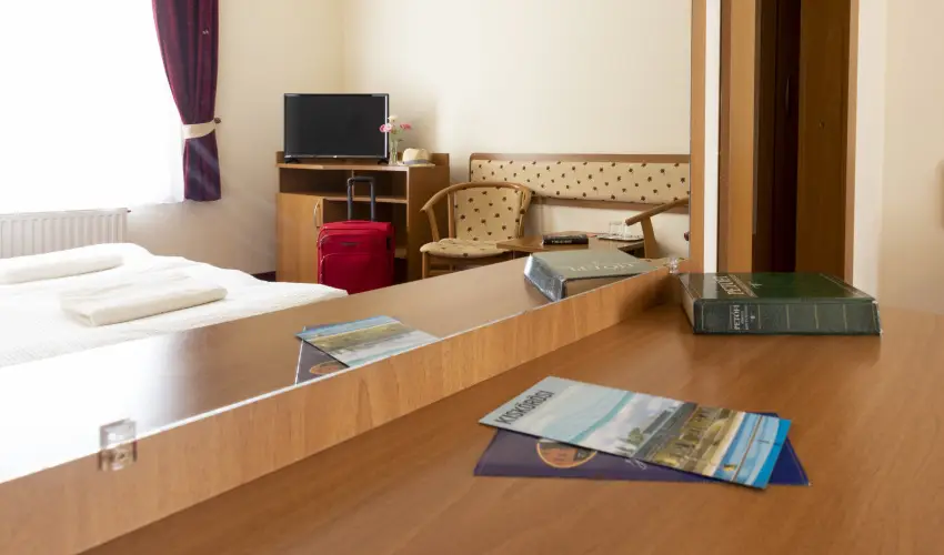 Hotel Imperial Gygyszll Kiskrs - Mjus 1.