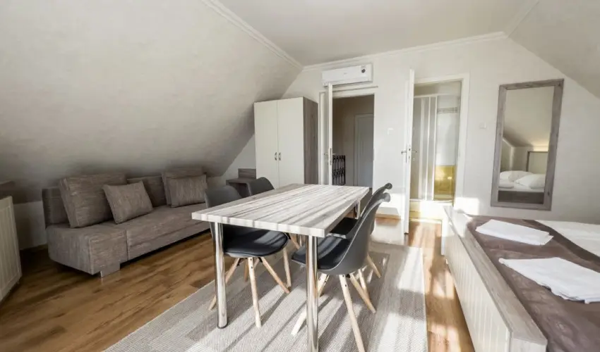 Jrja Panzi Hajdszoboszl - Mjus 1.