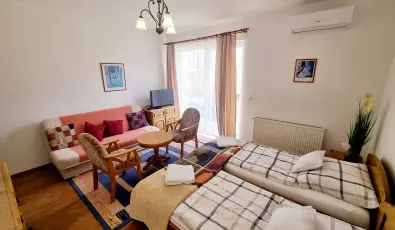 Jkai sor II. Apartman Hajdszoboszl