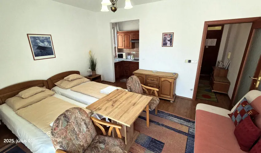 Jkai sor II. Apartman Hajdszoboszl - Mjus 1. (min. 2 j)
