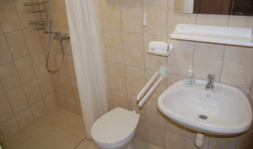 Judit Panzi Tapolca-Gyulakeszi - Mjus 1. (min. 2 j)