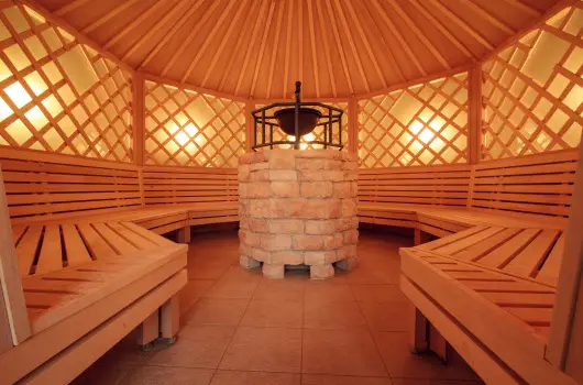 Vulk�n Wellness Hotel �s Kemping - M�jus 1-i last minute (min. 2 �j)