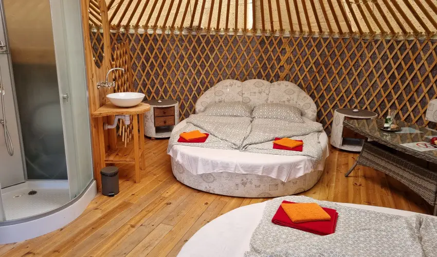 Jurta Spirit Hotel Balatongyrk - Mjus 1.