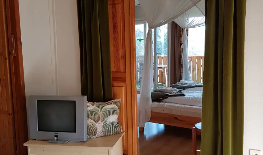 Kaktusz Villa H�v�z - M�jus 1. (min. 2 �j)