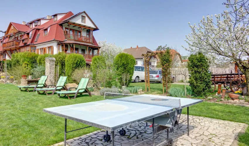 Kaktusz Villa H�v�z - M�jus 1. (min. 2 �j)