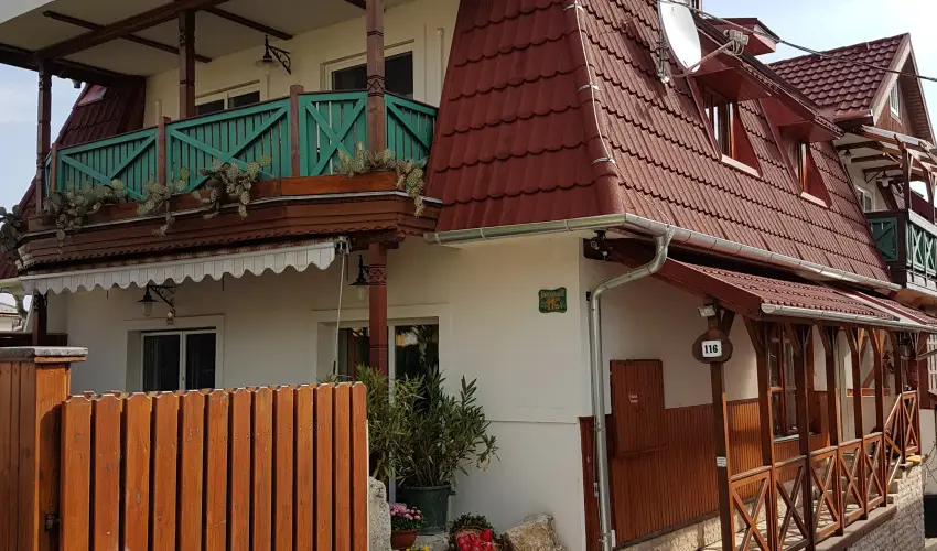 Kaktusz Villa H�v�z - M�jus 1. (min. 2 �j)