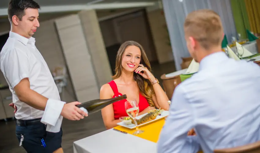 Hotel Kamilla Balmaz�jv�ros - M�jus 1. (min. 2 �j)