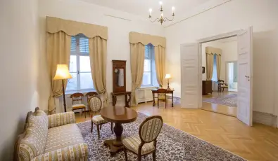 Krolyi Kastly Hotel & Restaurant  Fehrvrcsurg