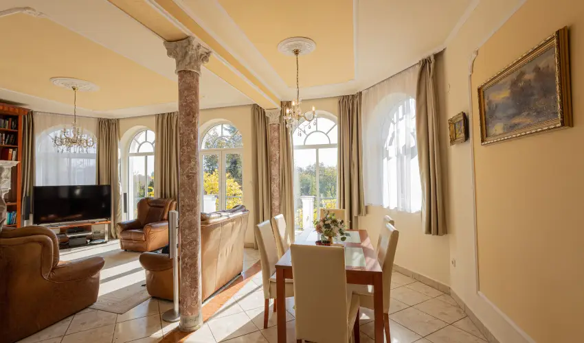 Kastello Vendghz Nagykozr - Mjus 1.