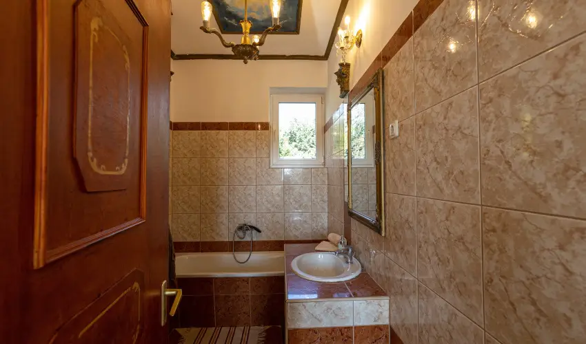 Kastello Vendghz Nagykozr - Mjus 1.