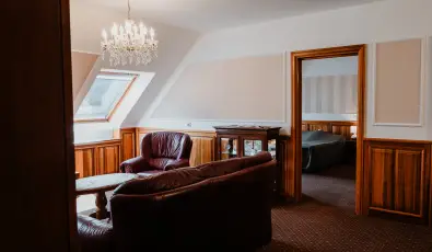 Kastlyhotel Sasvr Pardsasvr