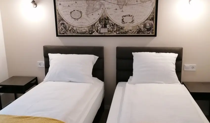 Kat�ng Vend�gh�z Tardos - M�jus 1. (min. 2 �j)